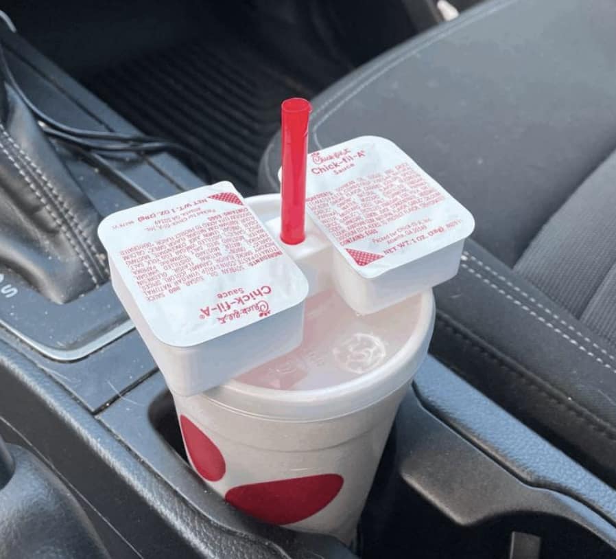 Straw Topper